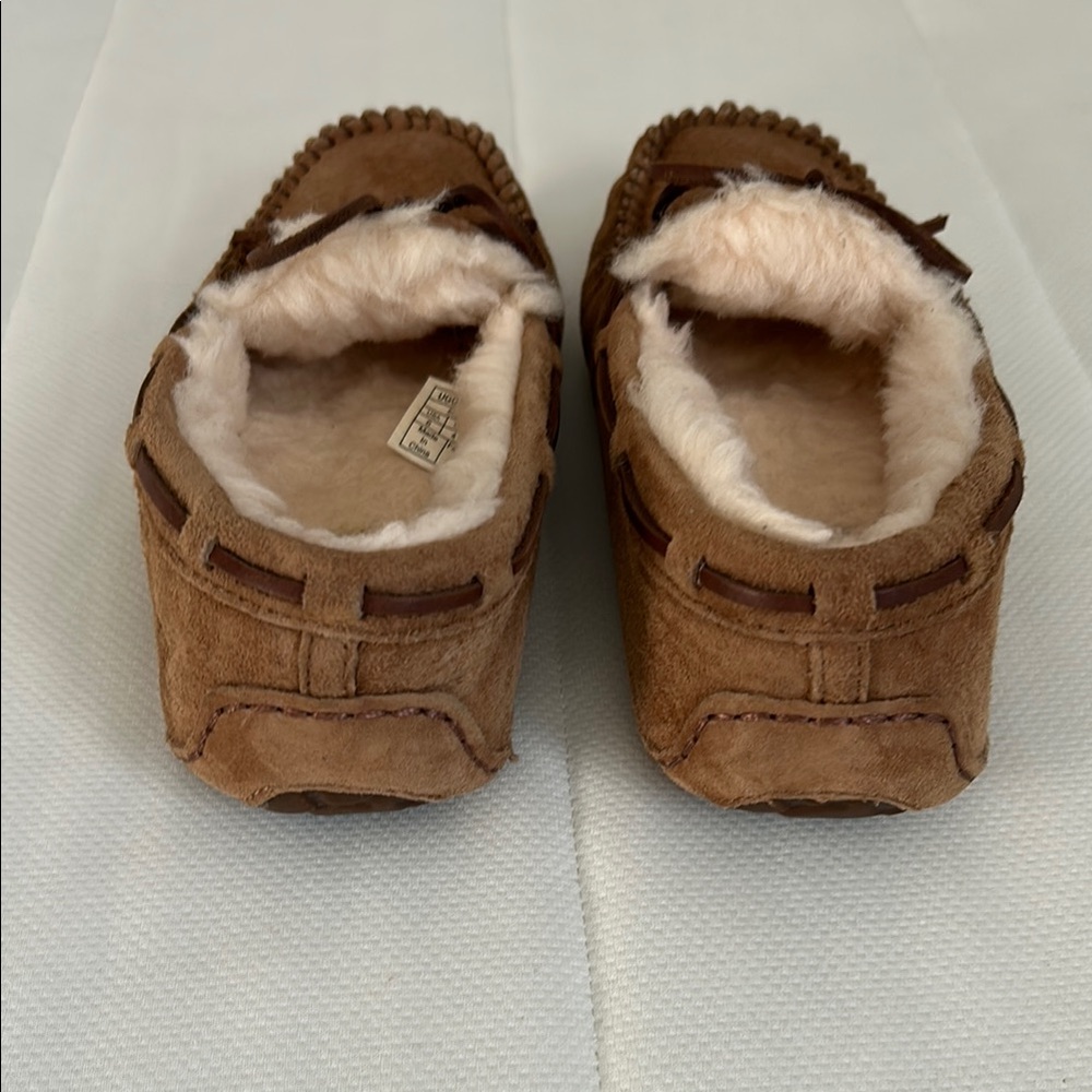UGG Womens Brown Moccasin Shoes - Picture 4 of 8